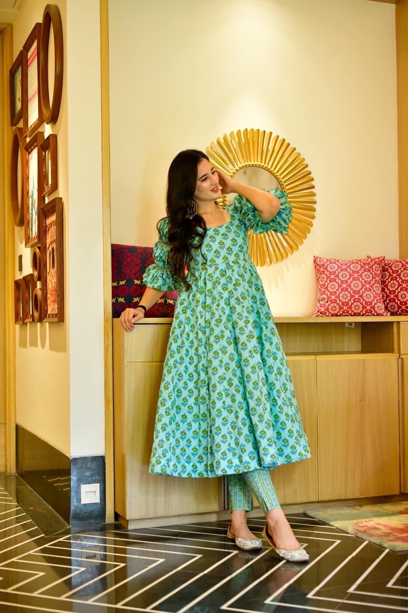 Aradhya sea green suit set